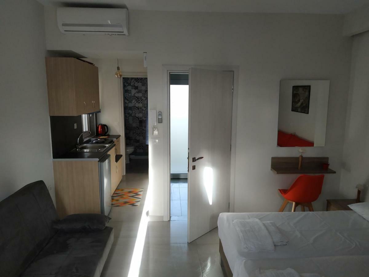 The 3 Brothers' Apts Hanya Dış mekan fotoğraf
